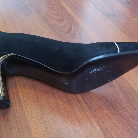 St. John Black Suede Pointed Toe Gold Trim Heels 8 - Picture 5 of 10